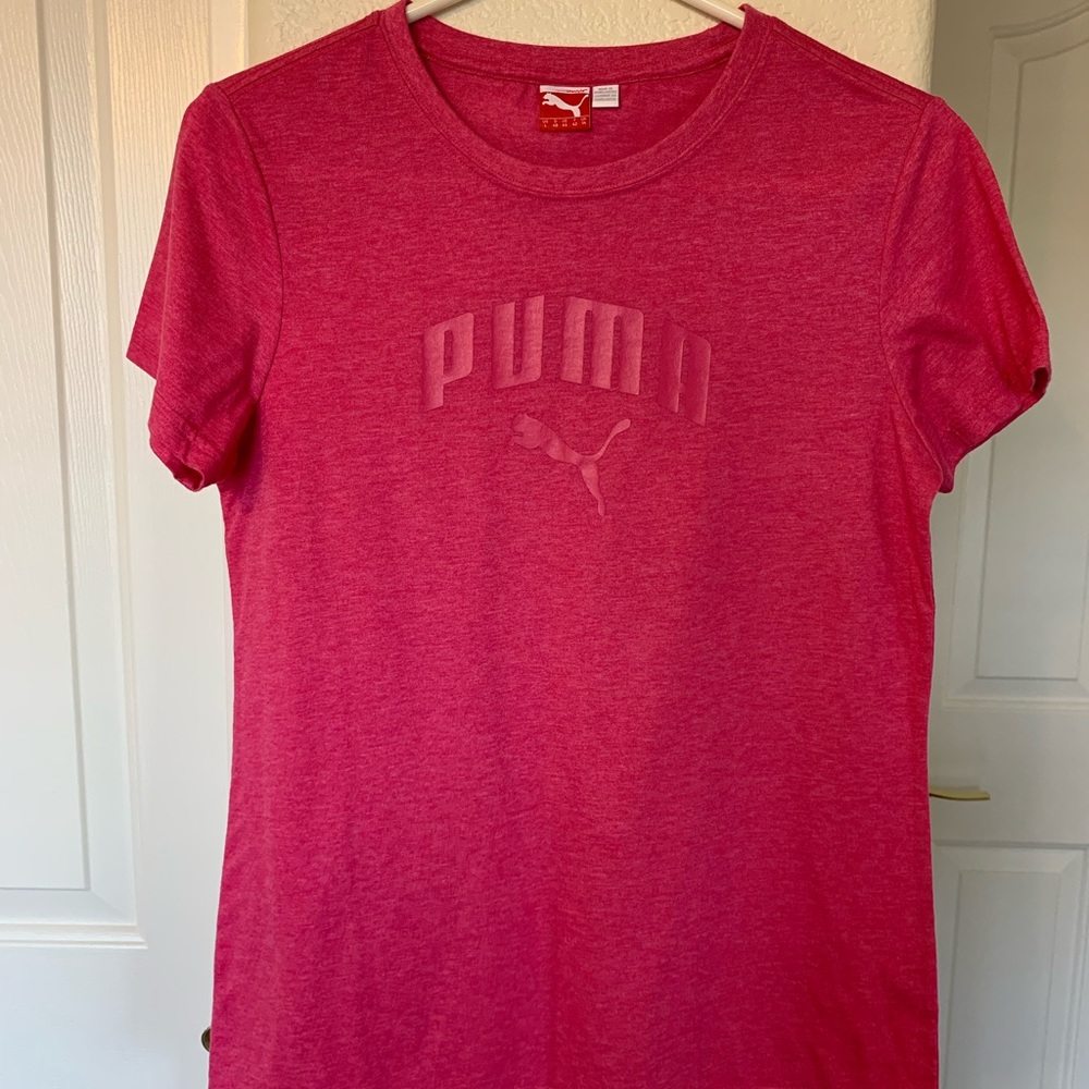 NWOT Puma Pink Women’s Athletic T-Shirt Size Large